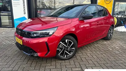 Gebruikt 2024 Opel Corsa Hatchback | € 21.895 (Eerlijke prijs)