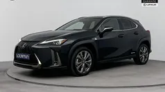 Gebruikt 2019 Lexus UX 250h Sport Line SUV | € 29.995 (Eerlijke prijs)