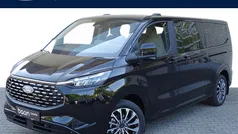 Gebruikt 2025 Ford Tourneo Connect Titanium X MPV | € 77.335 (Eerlijke prijs)