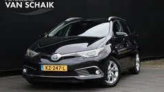 Gebruikt 2017 Toyota Auris Touring Sports Stationwagen | € 15.950 (Eerlijke prijs)