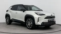 Grijs Gebruikt 2023 Toyota Yaris Cross Sport SUV | € 31.499 (Eerlijke prijs)