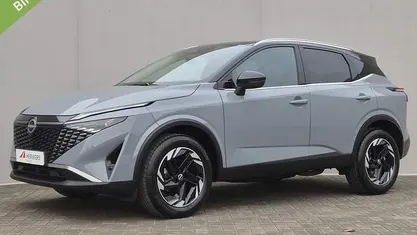 Ceramic grey Occasion 2025 Nissan Qashqai N-Connecta SUV | € 32.985 (Eerlijke prijs)