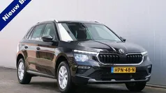Zwart, metallic lak Gebruikt 2024 Skoda Kamiq Business Line SUV | € 26.595 (Eerlijke prijs)