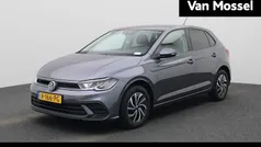 Gebruikt 2022 VW Polo Life Hatchback | € 16.900 (Eerlijke prijs)