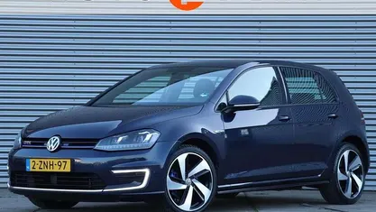 Gebruikt 2015 VW Golf VII GTE Hatchback | € 11.950 (Eerlijke prijs)