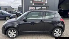 Zwart Gebruikt 2010 Suzuki Swift Hatchback | € 3.999 (Eerlijke prijs)