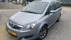 Grijs Gebruikt 2011 Opel Zafira MPV | € 5.949 (Eerlijke prijs)