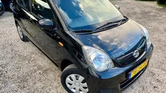Zwart, metallic lak Gebruikt 2008 Daihatsu Cuore Hatchback | € 1.650 (Eerlijke prijs)