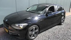 Zwart Gebruikt 2012 BMW 118 Executive Hatchback | € 10.900 (Eerlijke prijs)