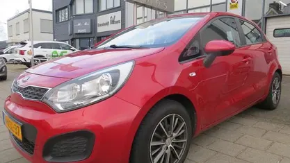 Occasion 2013 Kia Rio Comfort Hatchback | € 6.900 (Eerlijke prijs)
