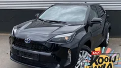 Grijs Gebruikt 2024 Toyota Yaris Cross Edition SUV | € 28.399 (Eerlijke prijs)