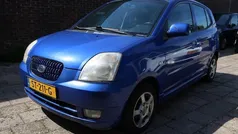 Blauw, metallic lak Gebruikt 2005 Kia Picanto LX Hatchback | € 1.950 (Eerlijke prijs)