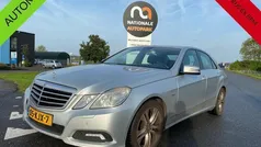 Grijs Gebruikt 2009 Mercedes E200 Sedan | € 4.800 (Eerlijke prijs)