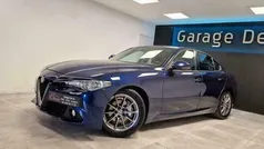 Blauw Gebruikt 2018 Alfa Romeo Giulia Super Sedan | € 20.990 (Goede deal)