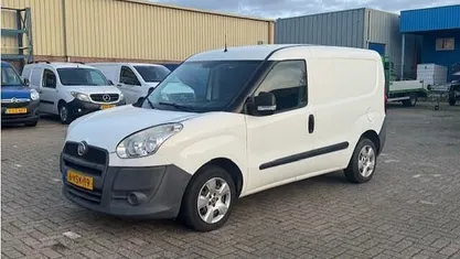 Gebruikt 2011 Fiat Doblò MPV | € 1.950 (Super prijs)