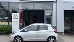 Grijs Gebruikt 2016 Toyota Yaris Trend Hatchback | € 9.995 (Goede deal)