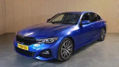 Blauw Gebruikt 2022 BMW 320 M Sport Sedan | € 36.950 (Eerlijke prijs)