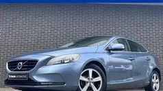 Gebruikt 2013 Volvo V40 Momentum Stationwagen | € 4.950 (Eerlijke prijs)