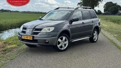 Grijs Gebruikt 2005 Mitsubishi Outlander SUV | € 2.950 (Eerlijke prijs)