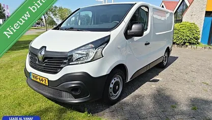 Wit Occasion 2016 Renault Trafic Komfort MPV | € 6.990 (Eerlijke prijs)