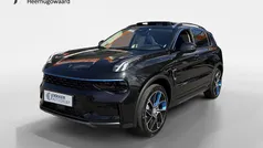 Zwart Gebruikt 2023 Lynk & Co 01 SUV | € 27.445 (Eerlijke prijs)