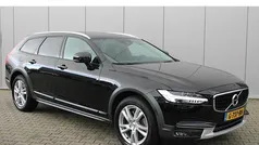 Zwart Gebruikt 2017 Volvo V90 CC Stationwagen | € 31.950 (Eerlijke prijs)