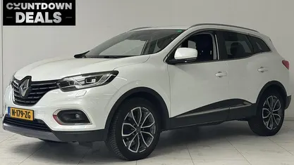 Gebruikt 2020 Renault Kadjar Zen SUV | € 20.195 (Eerlijke prijs)