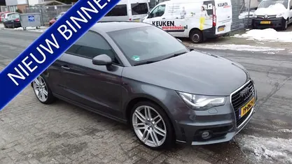 Gebruikt 2011 Audi A1 S-Line Hatchback | € 4.950 (Eerlijke prijs)