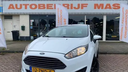 Wit Occasion 2013 Ford Fiesta Hatchback | € 4.250 (Eerlijke prijs)
