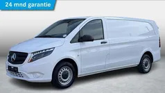 Gebruikt 2023 Mercedes Vito MPV | € 34.950 (Eerlijke prijs)