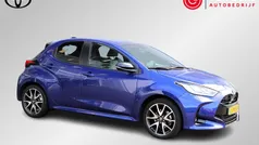 Blauw Gebruikt 2021 Toyota Yaris Hybrid Executive Hatchback | € 22.999 (Eerlijke prijs)