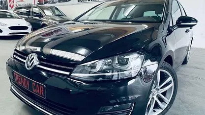 Gebruikt 2016 VW Golf Highline Sedan | € 13.900 (Eerlijke prijs)