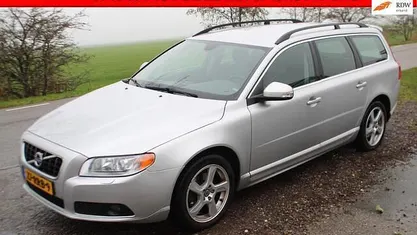 Occasion Volvo V70 180 PK (132 kW) 2011 Grijs (metallic) Stationwagen