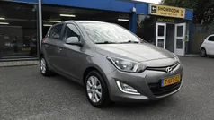 Grijs Gebruikt 2013 Hyundai i20 Hatchback | € 7.450 (Eerlijke prijs)