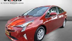 Rood Gebruikt 2018 Toyota Prius Hatchback | € 19.750 (Goede deal)