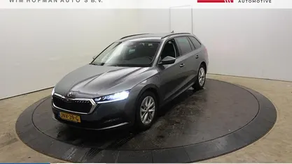 Groen Gebruikt 2023 Skoda Octavia Business Line Stationwagen | € 25.740 (Goede deal)