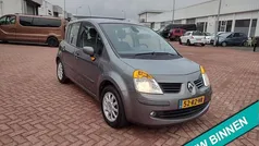Gebruikt 2005 Renault Modus Luxe MPV | € 2.499 (Eerlijke prijs)