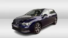 Blauw Gebruikt 2021 VW Golf VIII Style Hatchback | € 25.450 (Eerlijke prijs)