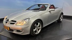 Grijs Gebruikt 2004 Mercedes SLK200 Cabriolet | € 9.999