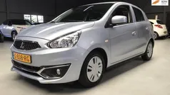 Grijs, metallic lak Gebruikt 2019 Mitsubishi Space Star Hatchback | € 8.500 (Eerlijke prijs)