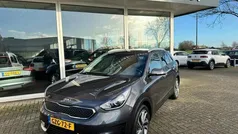 Grijs Gebruikt 2018 Kia Niro SUV | € 18.450 (Eerlijke prijs)
