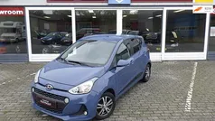 Blauw Gebruikt 2018 Hyundai i10 Premium Hatchback | € 9.450 (Eerlijke prijs)