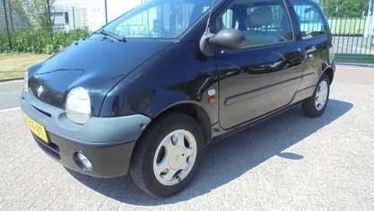 Occasion 2000 Renault Twingo Hatchback | € 1.250 (Eerlijke prijs)
