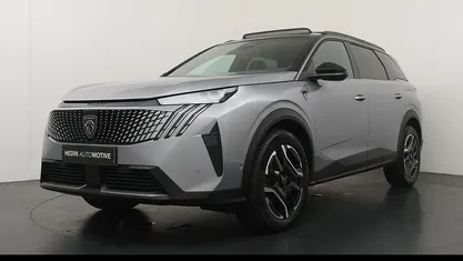 Grijs (metallic) Nieuw 2025 Peugeot 5008 GTi SUV | € 49.995 (Super prijs)