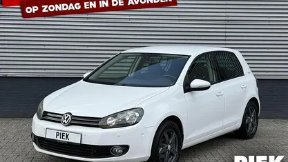 Wit Gebruikt 2010 VW Golf VI Highline Hatchback | € 6.499 (Eerlijke prijs)
