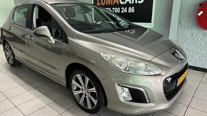 Occasion Peugeot 308 120 PK (88 kW) 2012 Hatchback