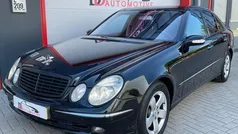 Zwart Gebruikt 2005 Mercedes E320 Avantgarde Sedan | € 3.250 (Eerlijke prijs)