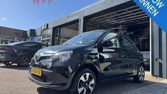 Zwart Gebruikt 2019 Renault Twingo LIMITED Hatchback | € 9.895 (Eerlijke prijs)