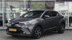 Gebruikt 2020 Toyota C-HR Executive SUV | € 24.549 (Eerlijke prijs)