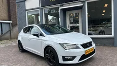 Wit Gebruikt 2013 Seat Leon FR Hatchback | € 11.499 (Eerlijke prijs)